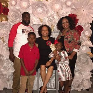 Meet your Posher, Daphne